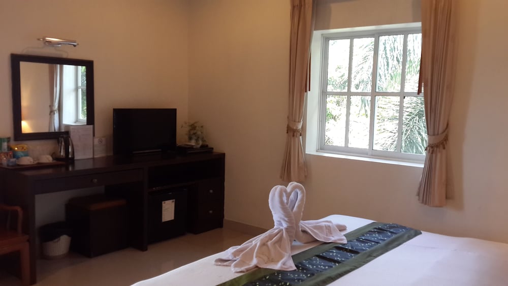 Serene Sands Health Resort 35/59