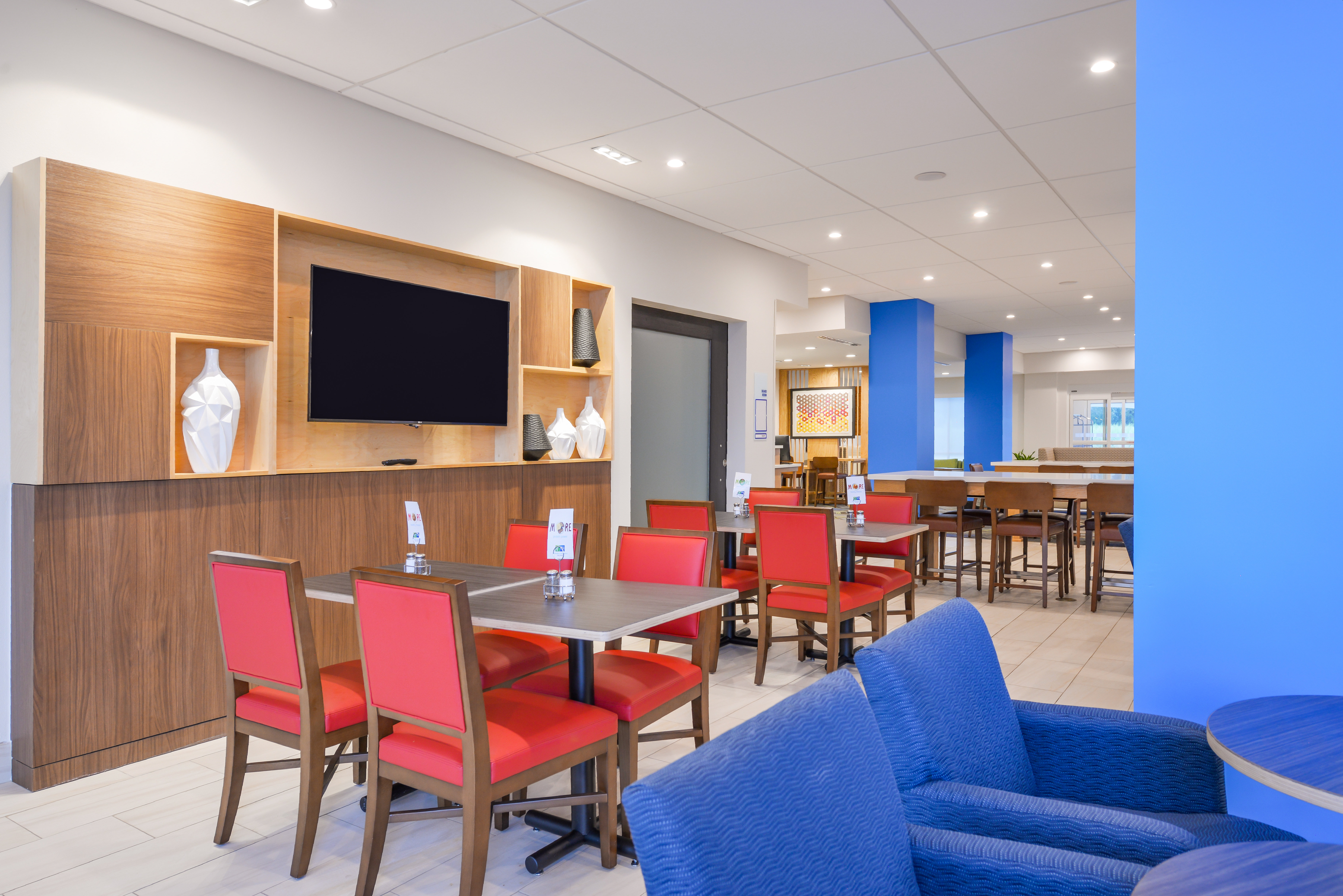 Holiday Inn Express Donaldsonville 61/70
