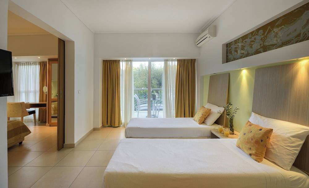 2 BEDROOMS, JUNIOR SUITE, MOUNTAIN VIEW
