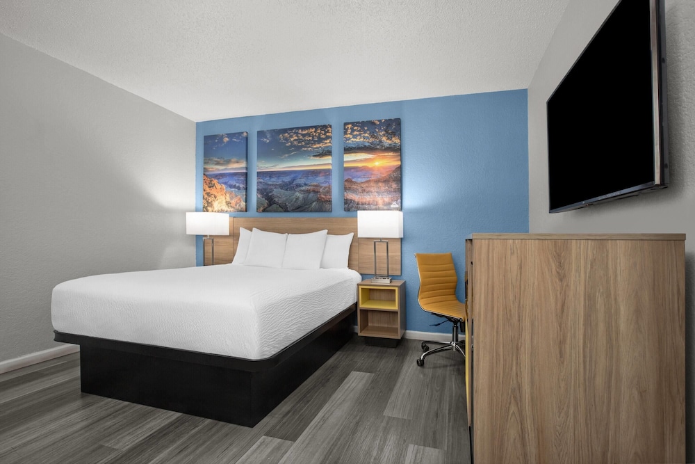 Days Inn By Wyndham Gatesville 22/41