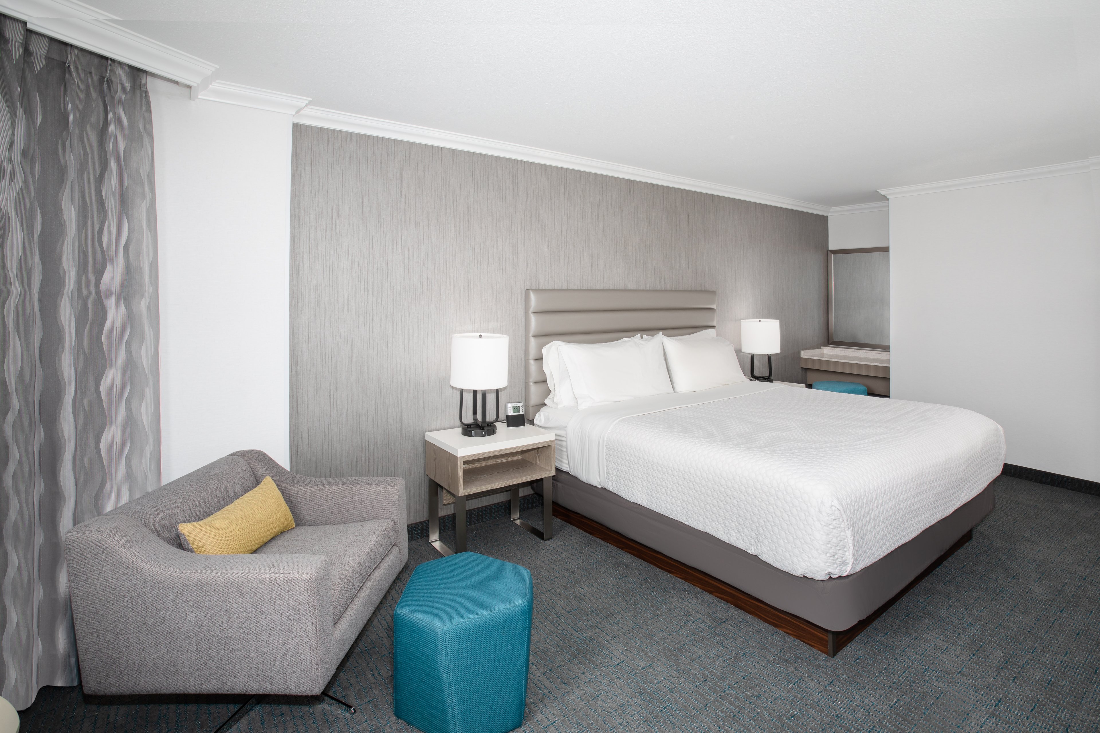 Leisure, King Bed