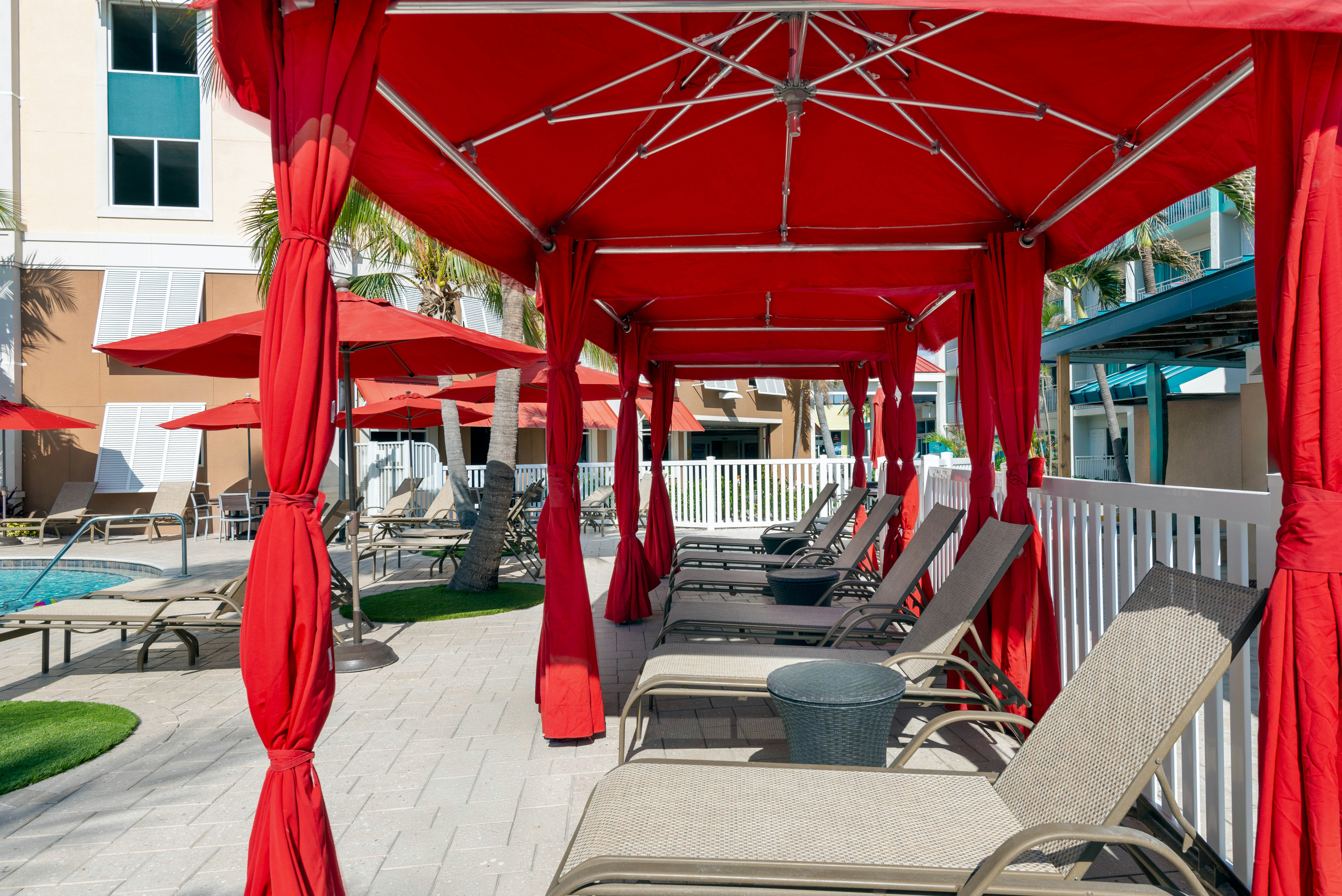 Hampton Inn and Suites by Hilton Clearwater Beach 58/83