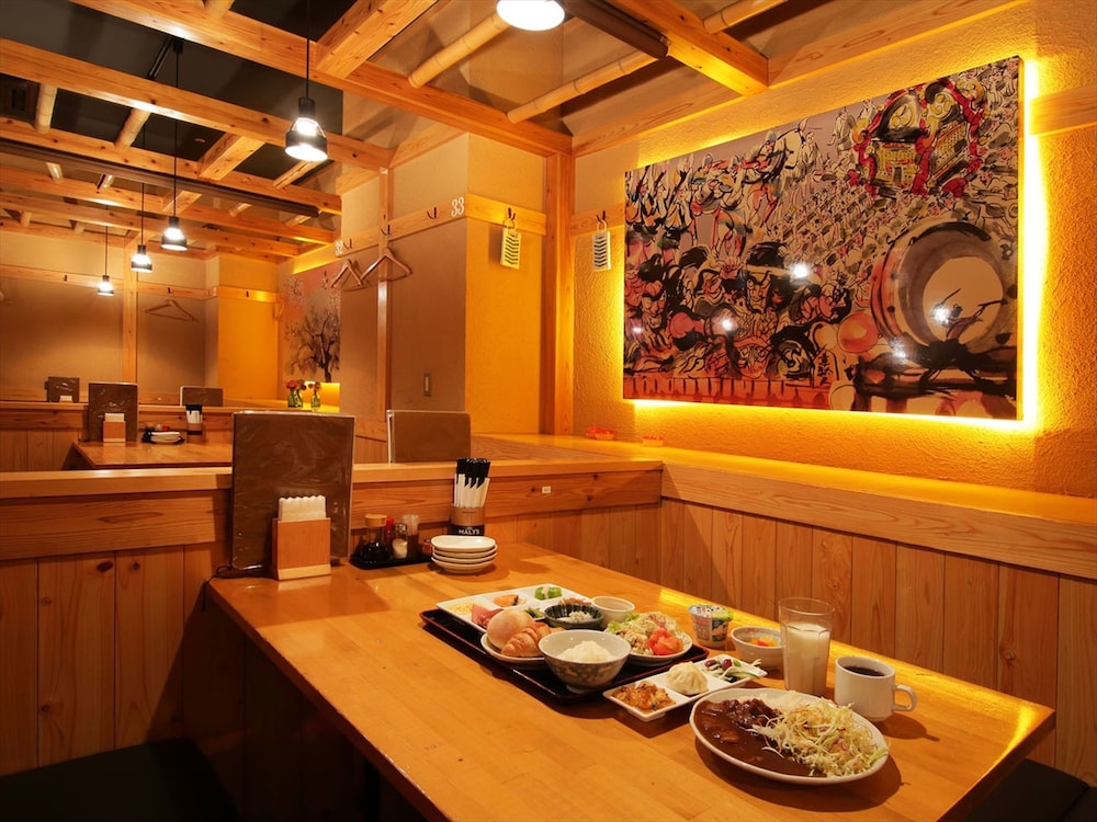 restaurant cafeteria