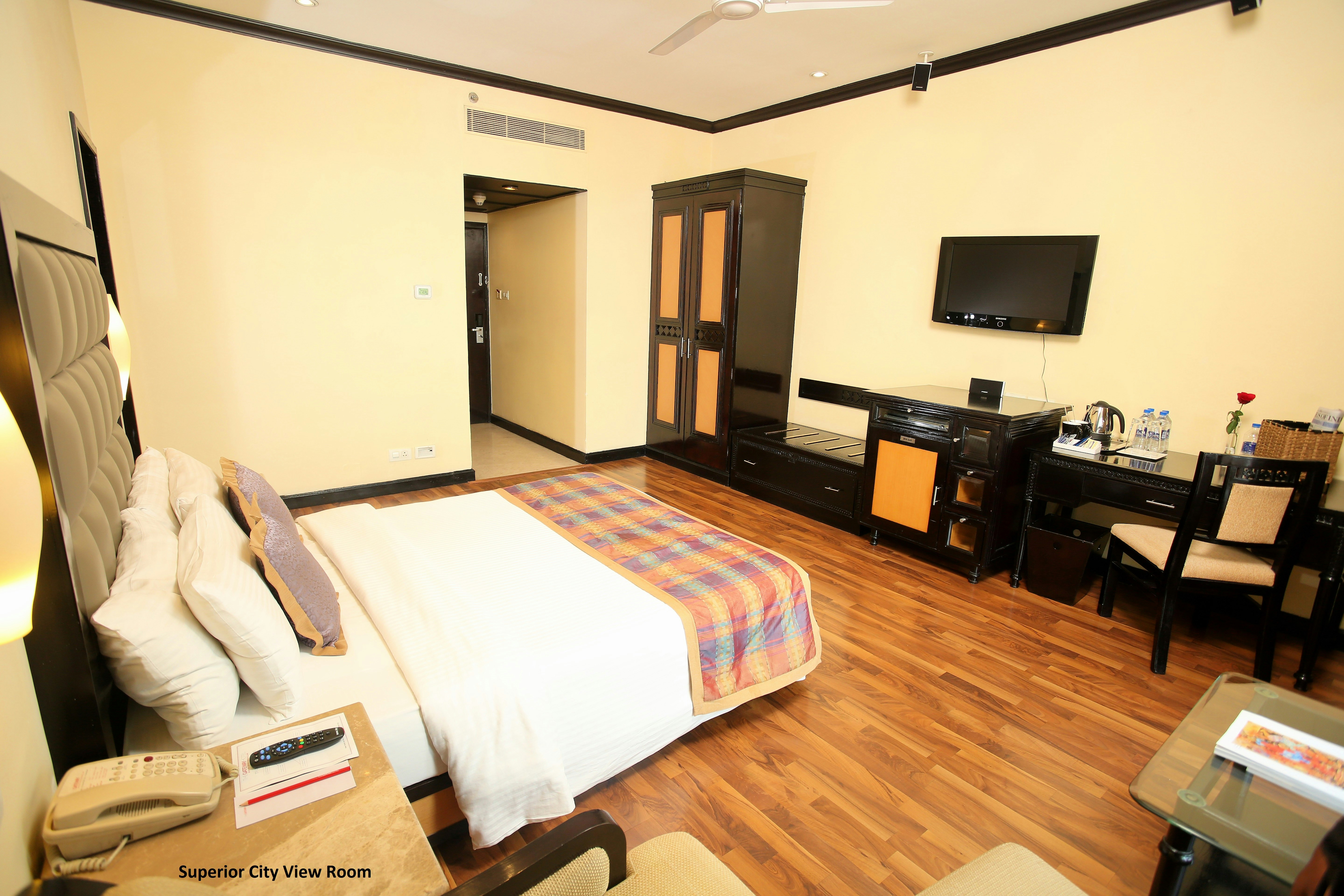 Vivanta Ernakulam, Marine Drive 7/32