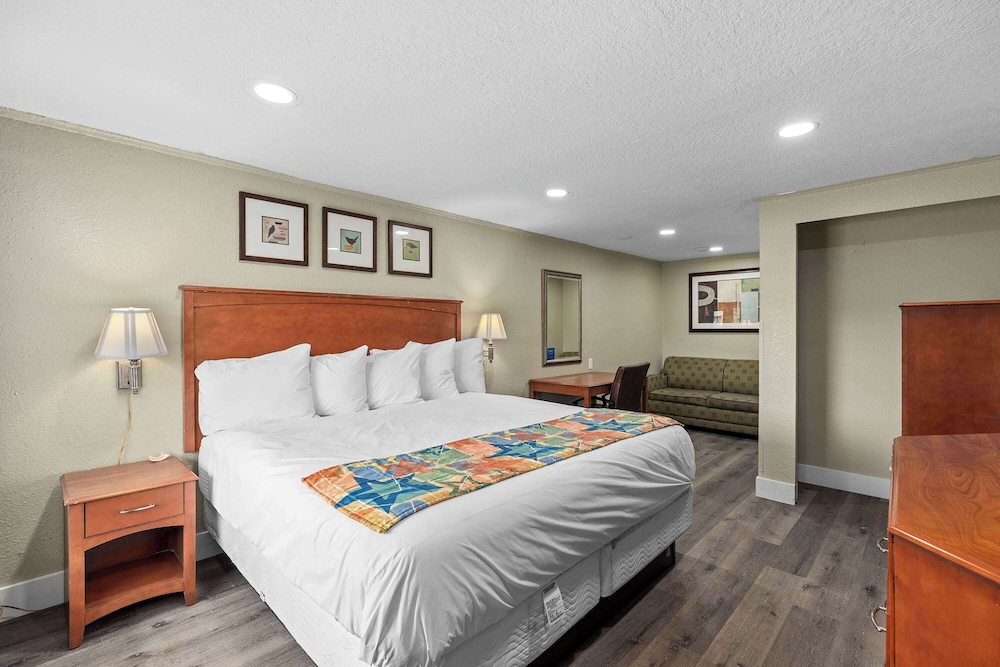 Travelodge by Wyndham Kissimmee/Orlando 20/46