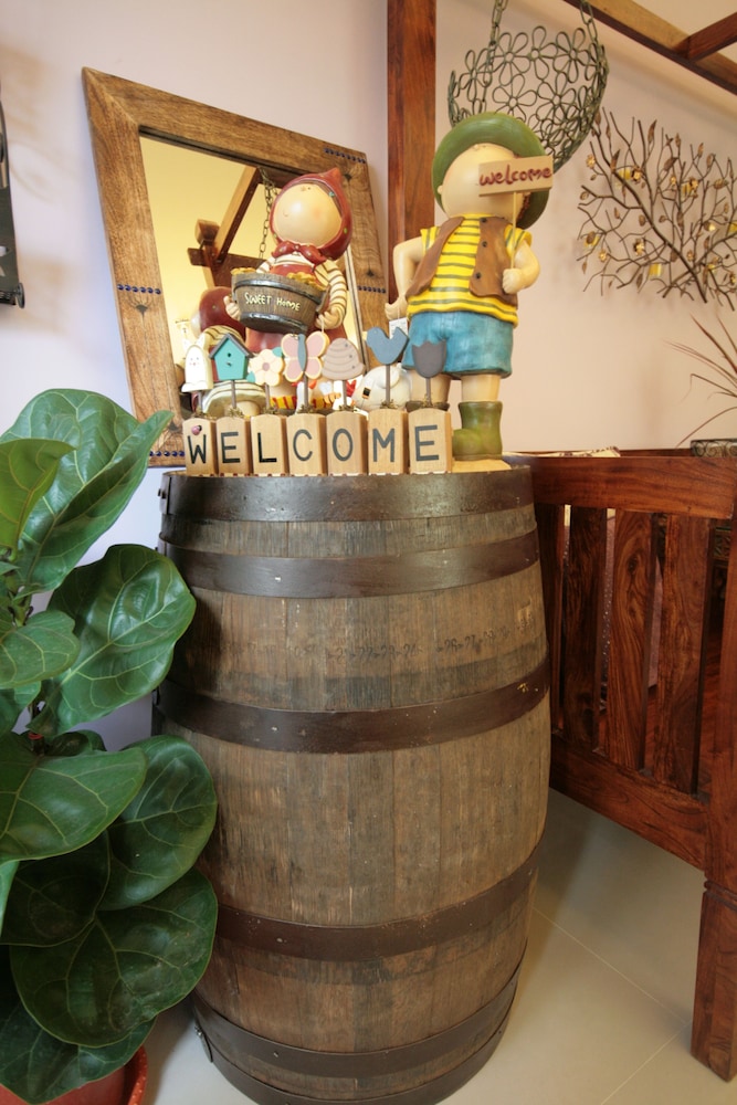 Hualien Paris Home B&B 24/66