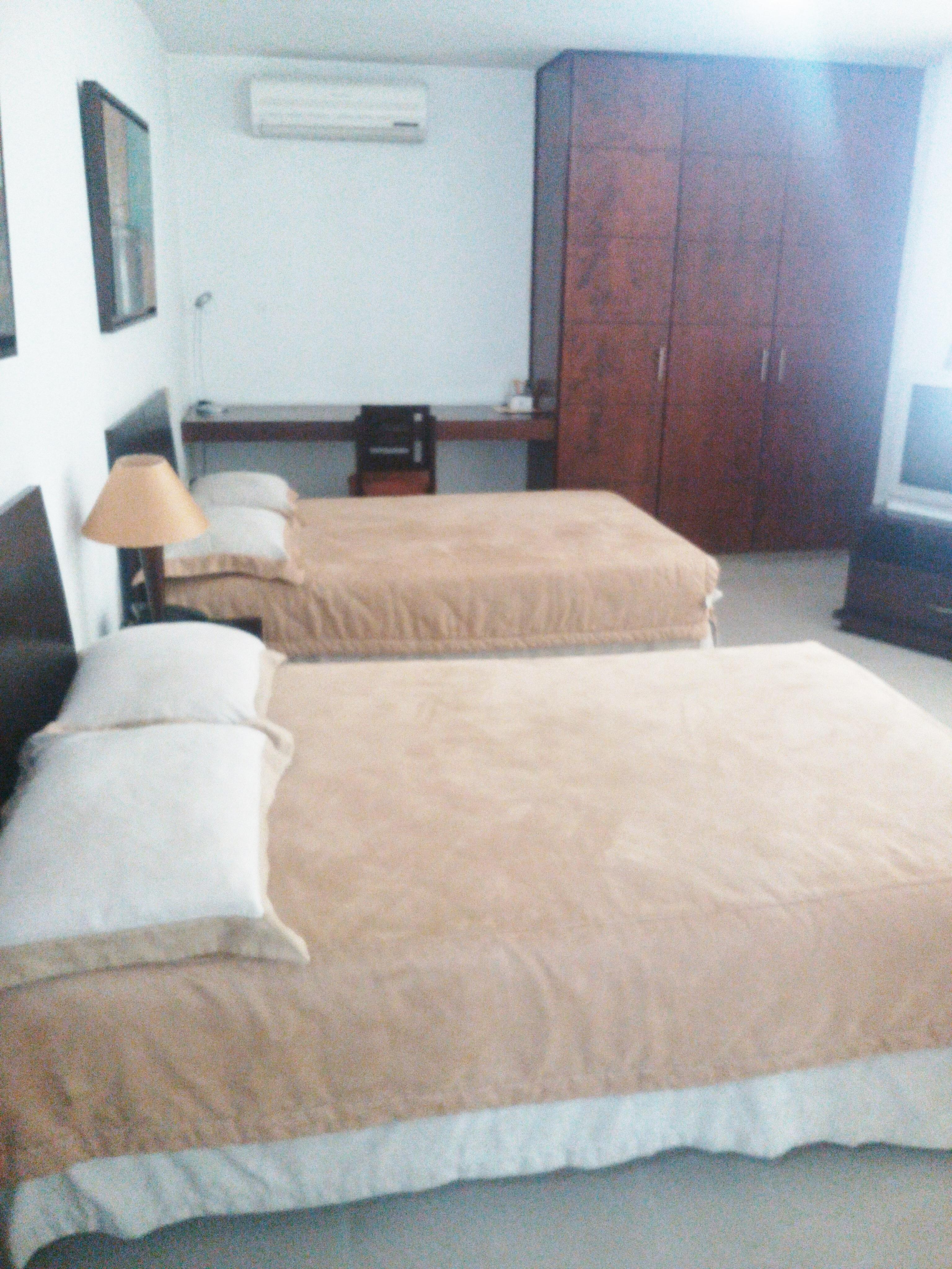 Hotel Cuarta Avenida 14/37