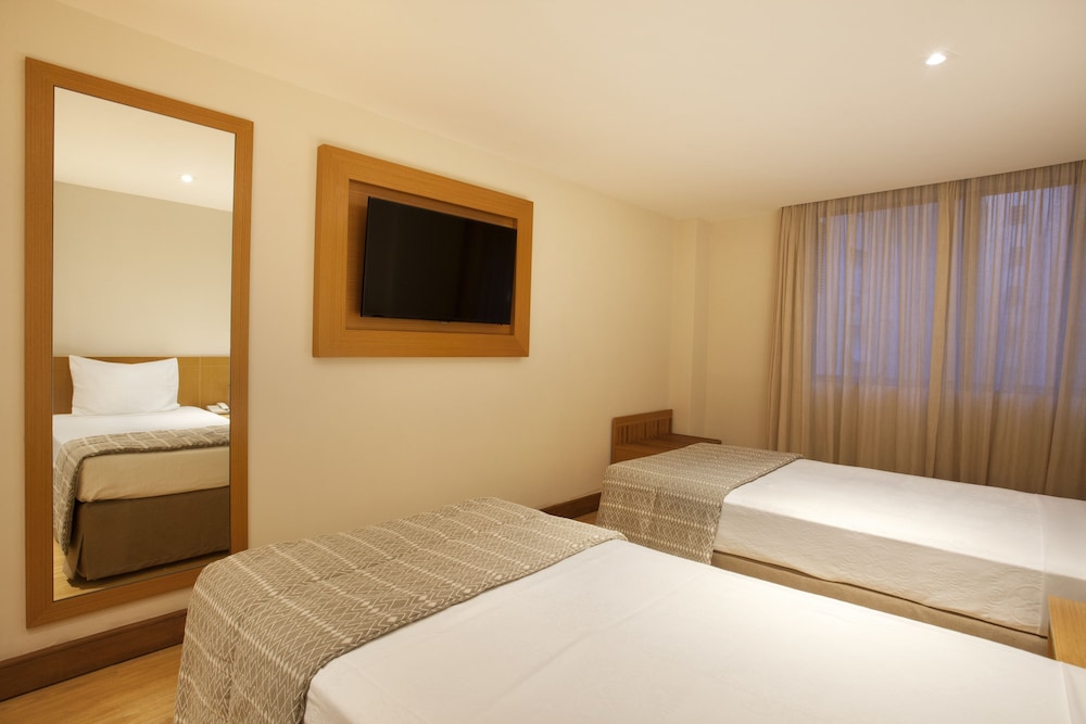 Windsor Palace Copacabana 13/48
