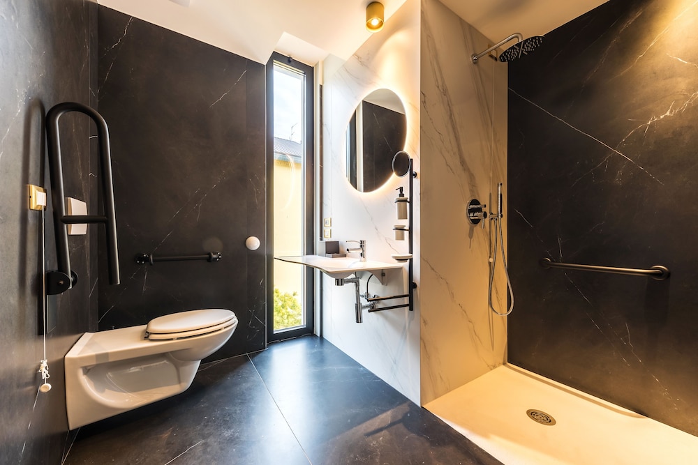 Maisonme Boutique Hotel 46/50