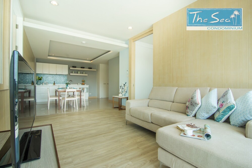 The Sea Condominium 42/67