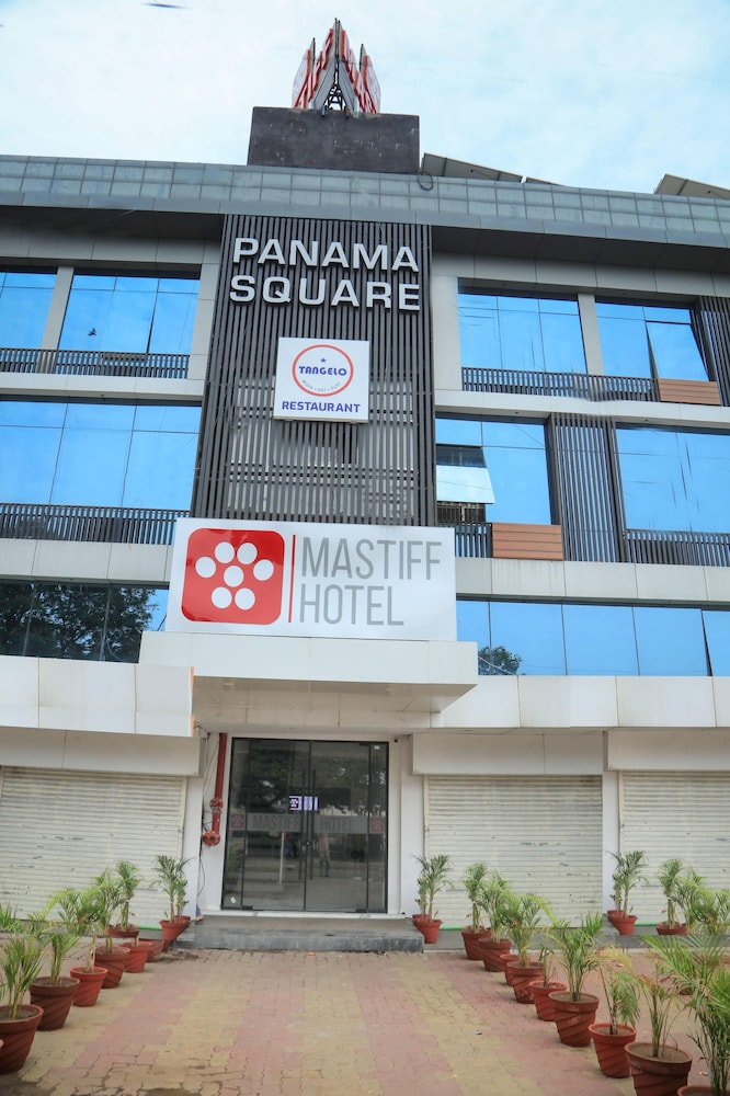 Mastiff Hotel, Ankleshwar in ANKLESHWAR