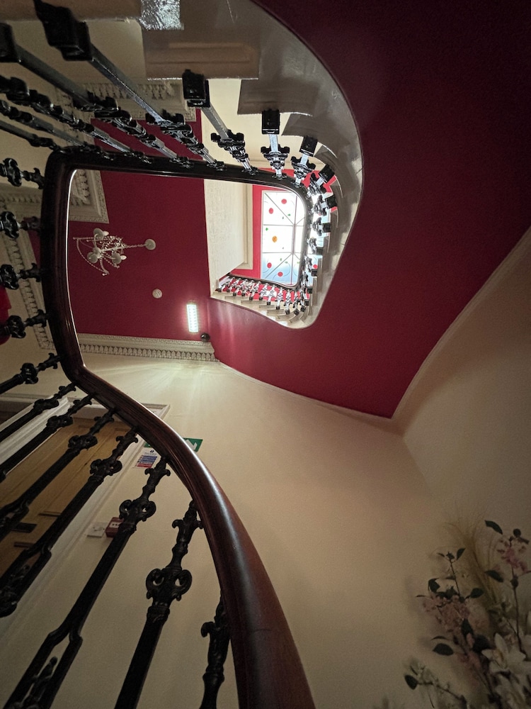 Clarin Guest House 21/28