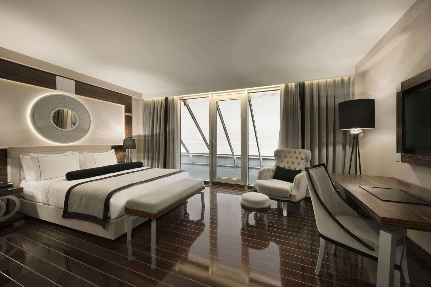 Ramada Hotel & Suites by Wyndham Istanbul Sisli 10/51