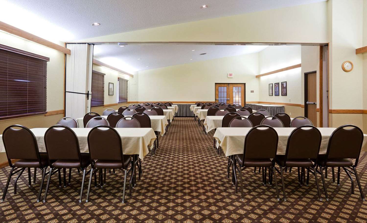 Americinn By Wyndham Fergus Falls - Conference Center 11/13