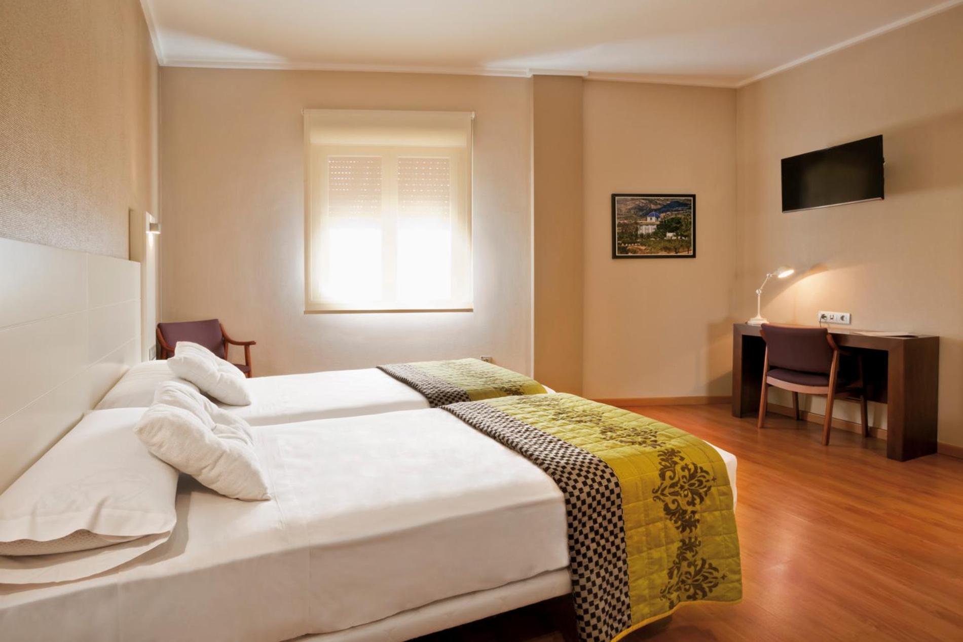 Hotel Fuente El Cura 11/50