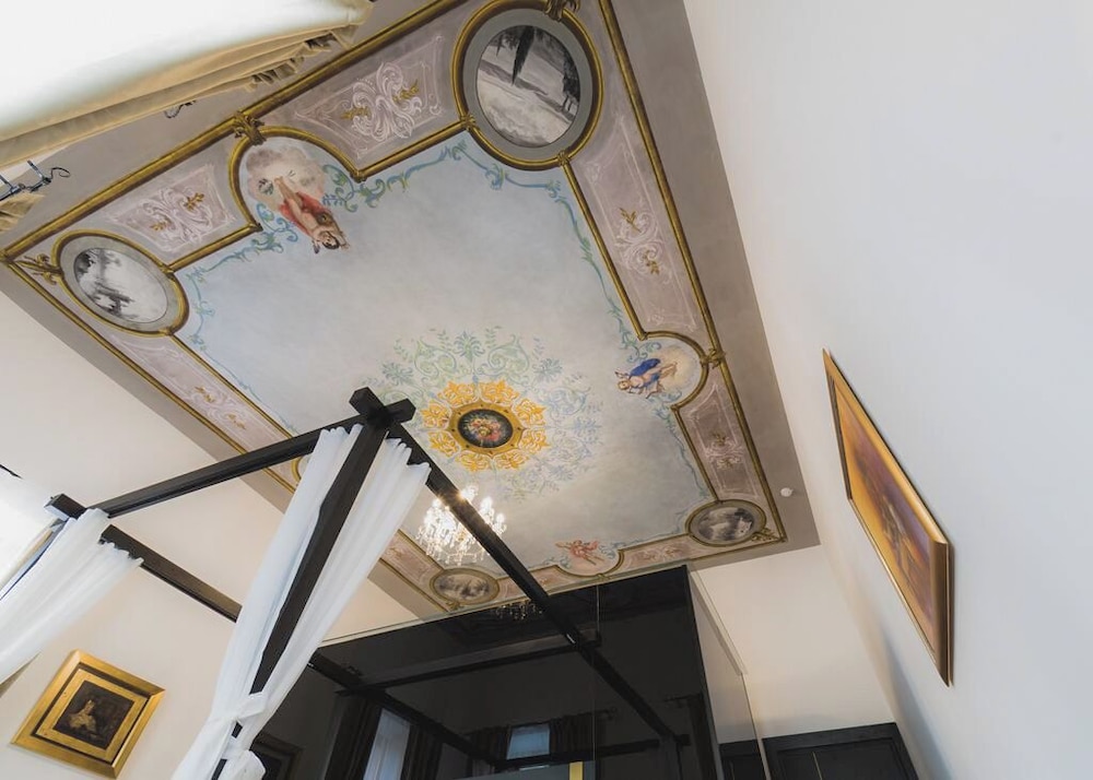 Heritage Hotel King Kresimir 8/50