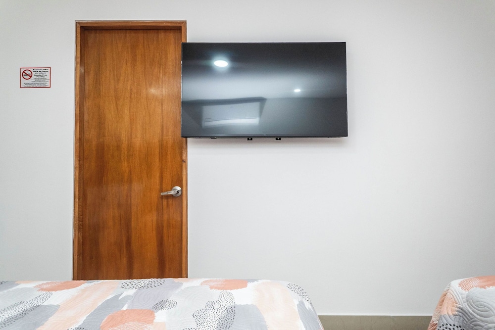 Hotel Suites Gaby Cancun 69/80