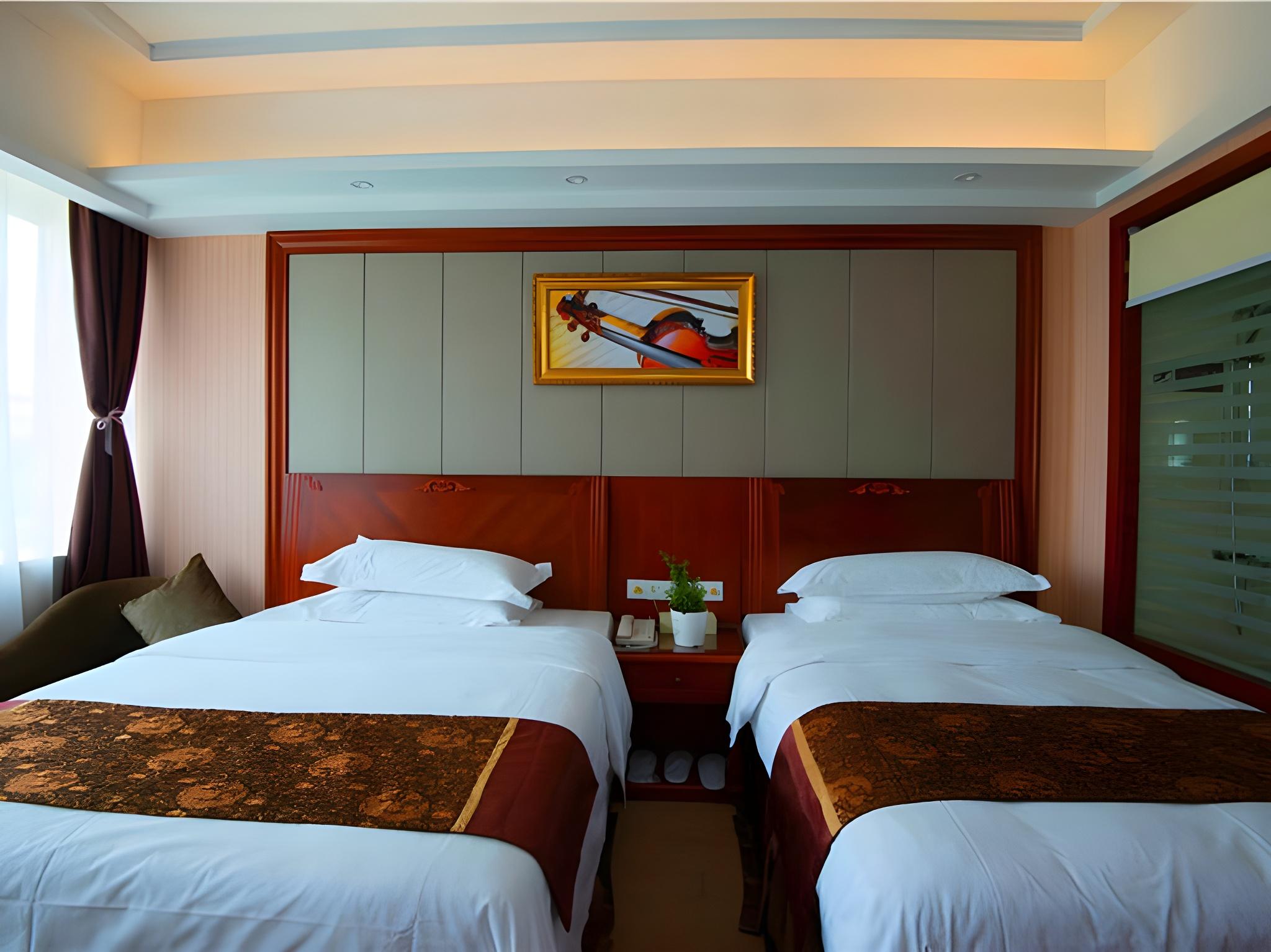 Deluxe, Twin Beds