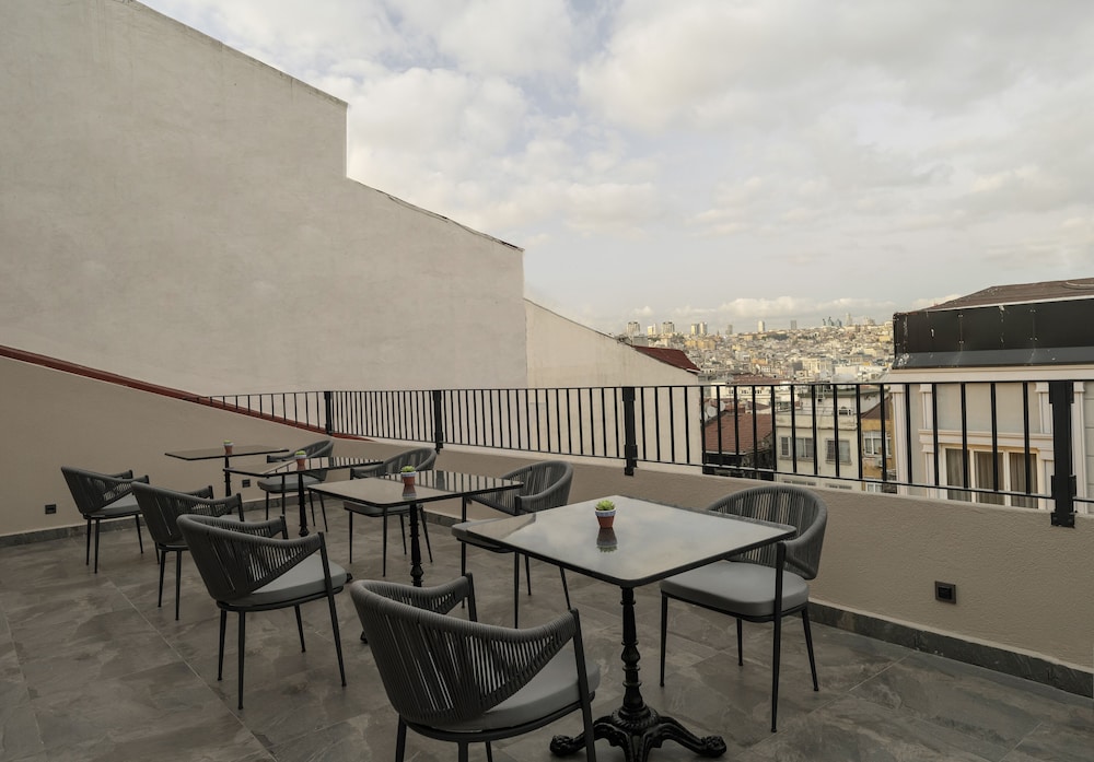 Livro Hotel 33/40