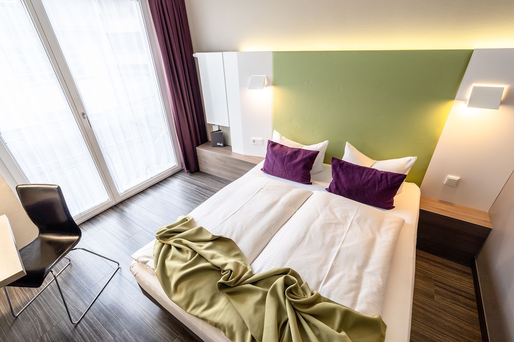 Hotel Demas City 32/72