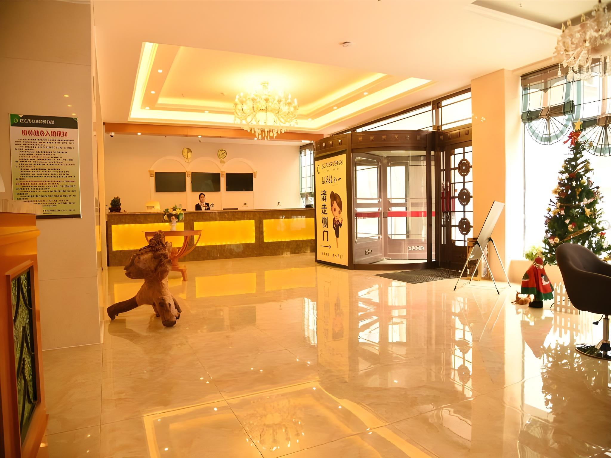 GreenTree Inn Baishan Linjiang Yalu River Express Hotel 8/23