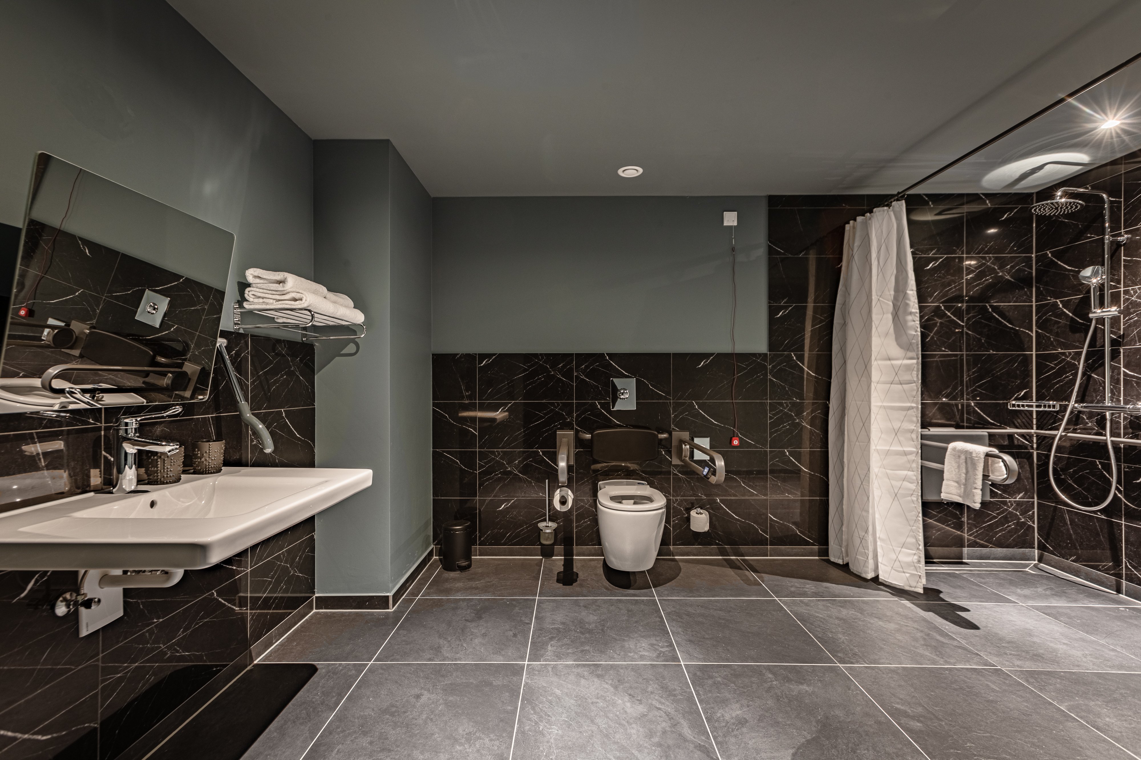 NYX Hotel Hamburg by Leonardo Hotels 42/44