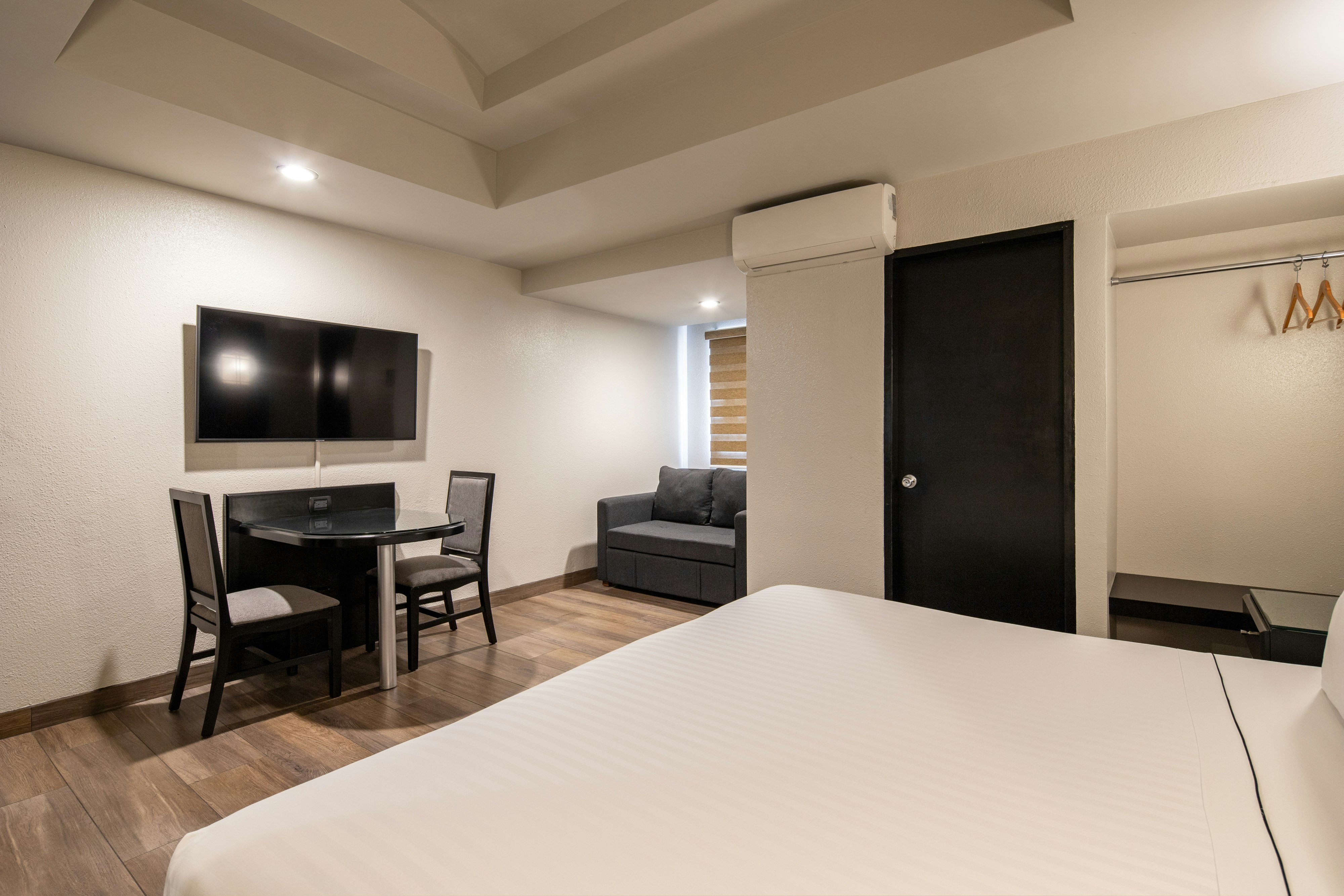 Hotel Astor Tijuana 9/16