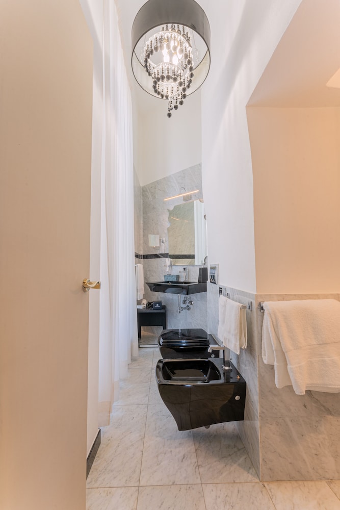 VILLA MOSCA 8/50