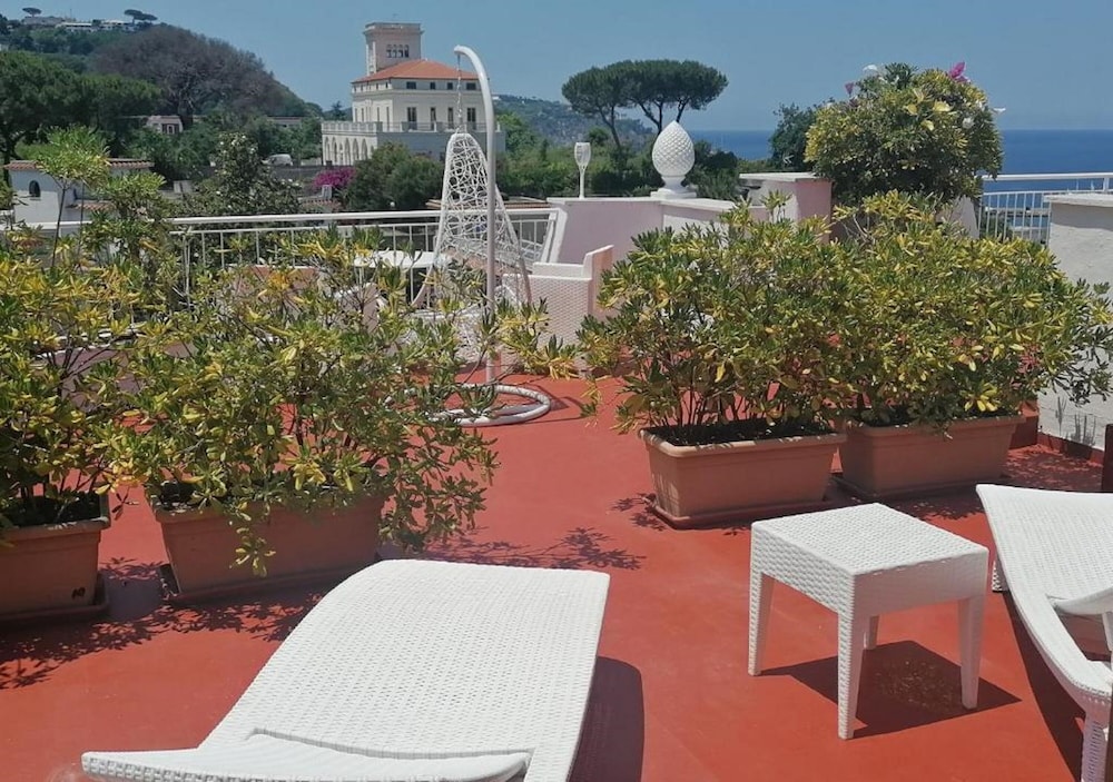 Casa Di Meglio Hotel 5/69