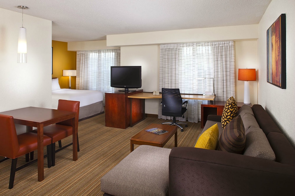 Sonesta Es Suites Birmingham Homewood 21/35