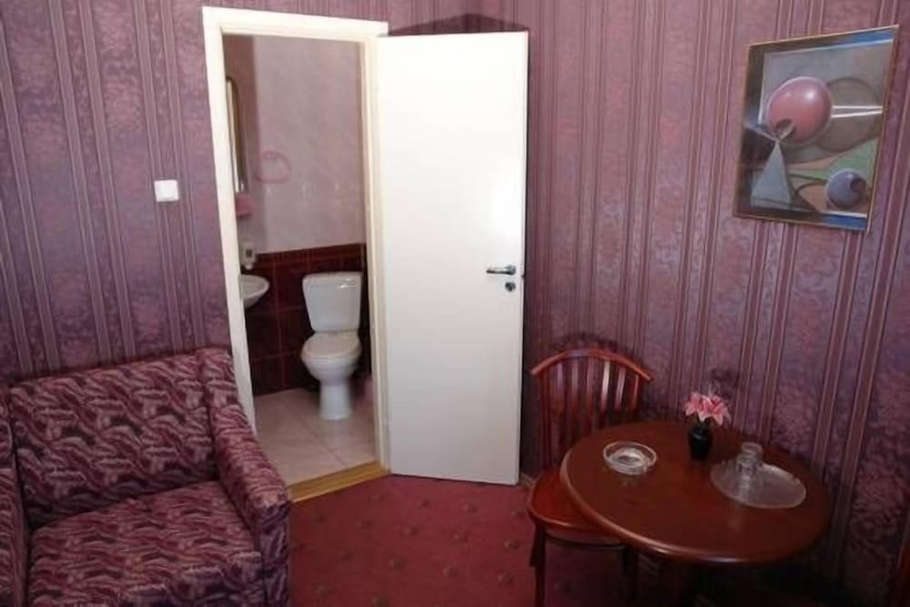 Hotel Dorell 58/59