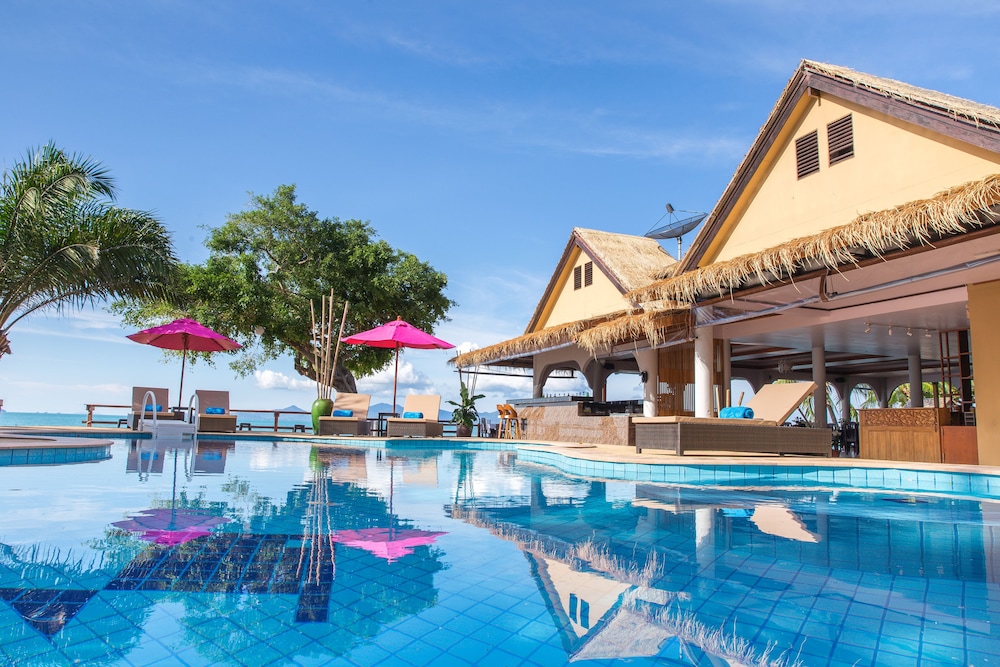 Adarin Beach Resort (ex New Lapaz Villa) 52/65