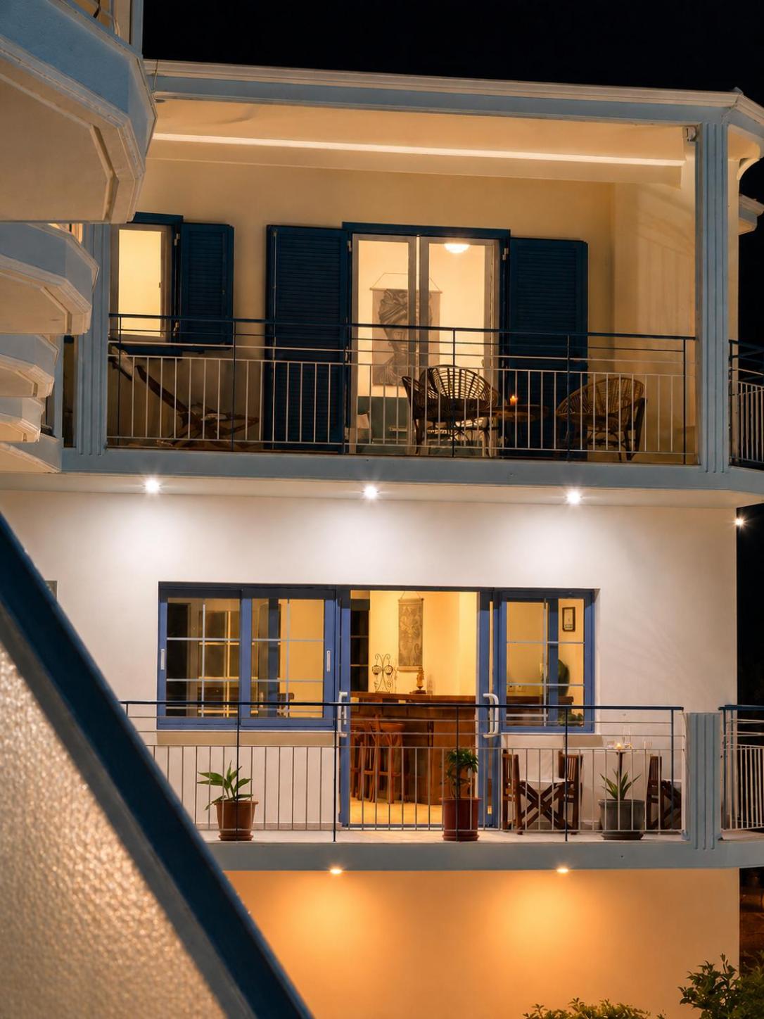 Cliff Bay Hotel 3/62