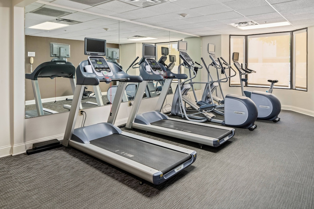 Courtyard By Marriott Naples 24/50