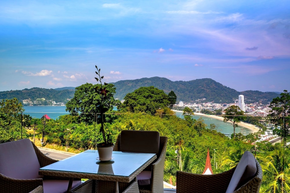 Patong Heights 35/38