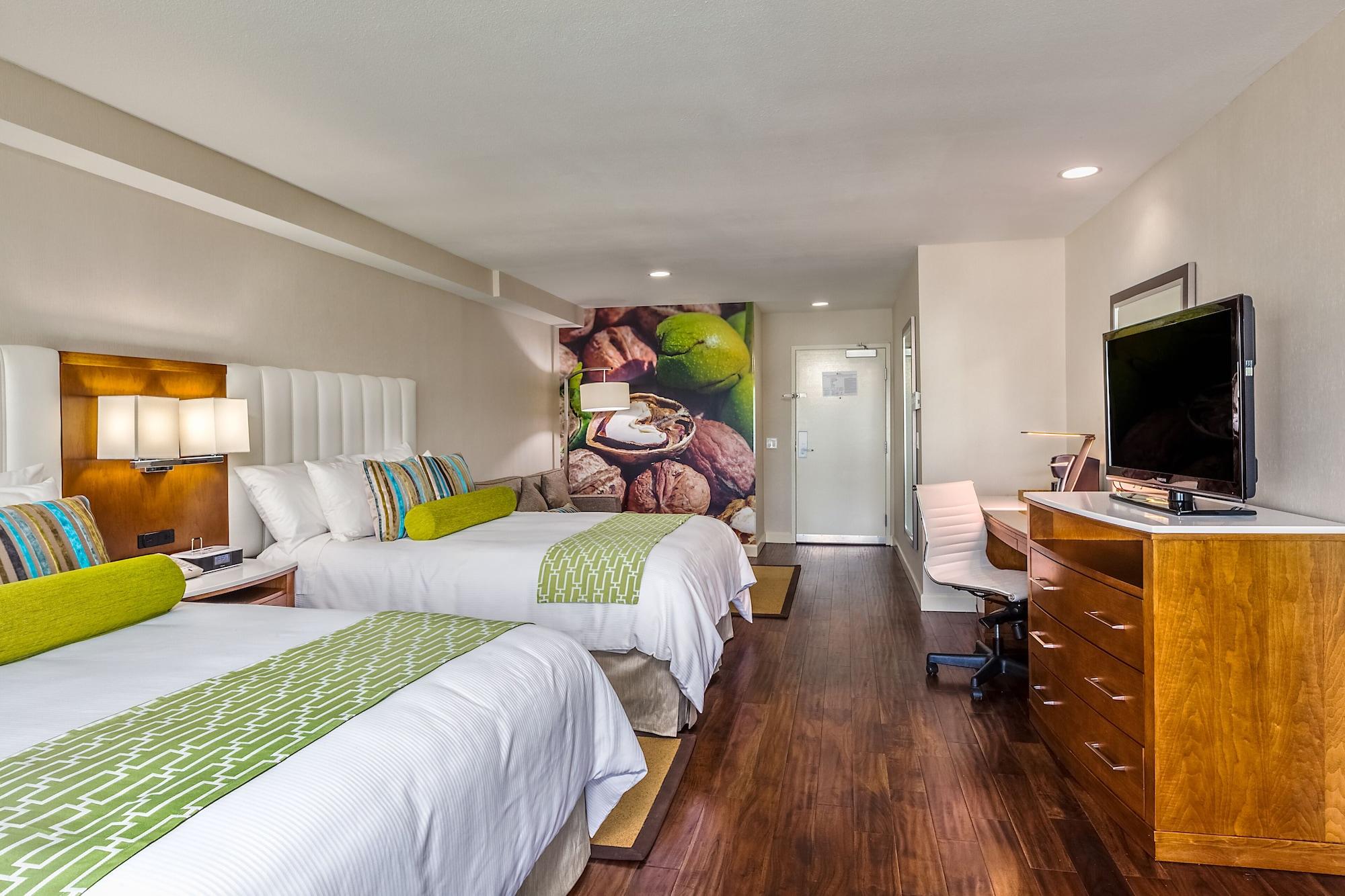 Family, Studio, Suite, Multiple Beds