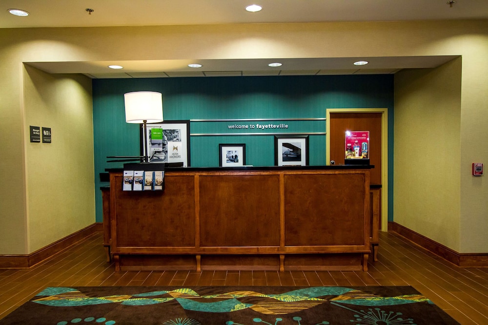 Hampton Inn Fayetteville 17/62