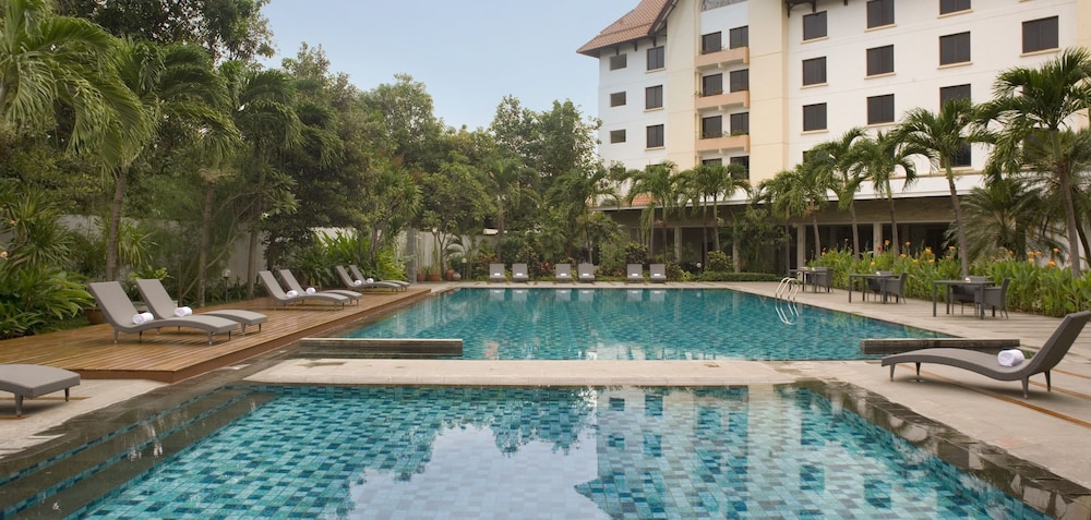 Hotel Santika Cirebon 4/28