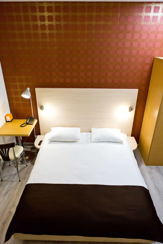Hotel Olsi 11/50