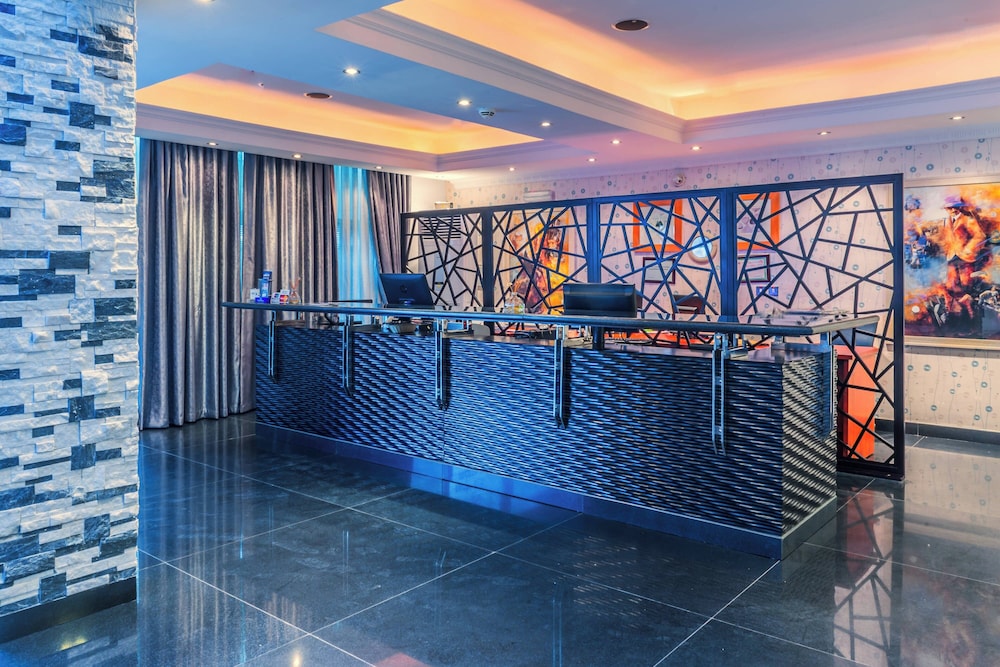 Protea Hotel By Marriott Lagos Kuramo Waters 12/71