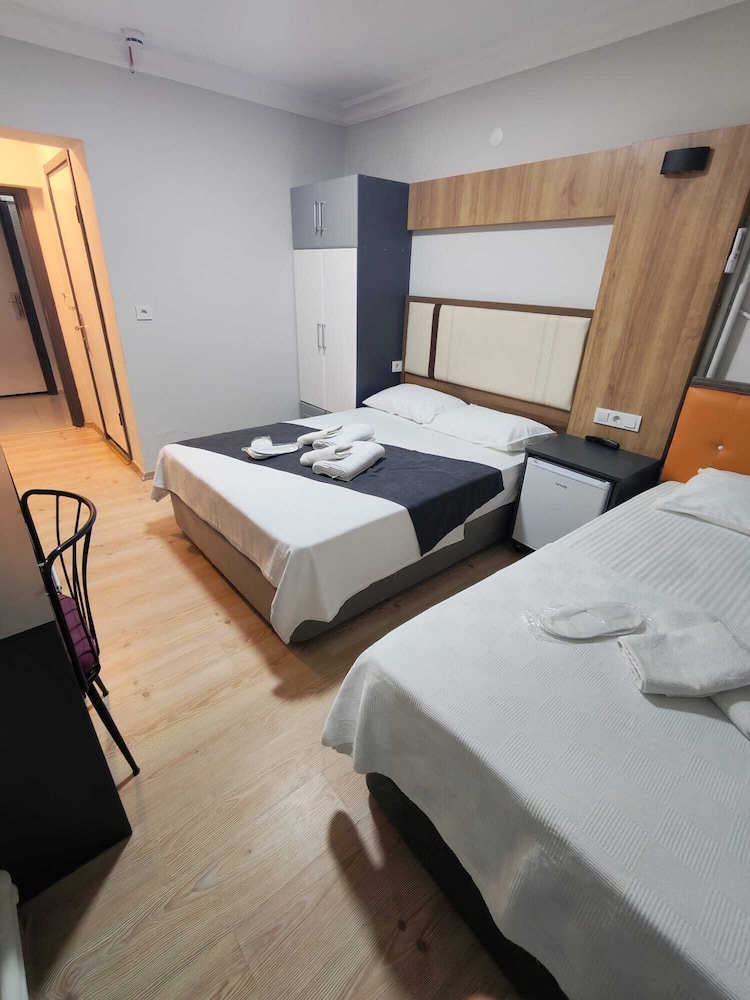 Demir Otel Restaurant 8/41