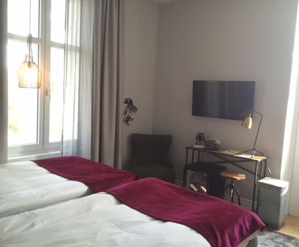Livin Station Sure Hotel Collection By Best Western 15/66