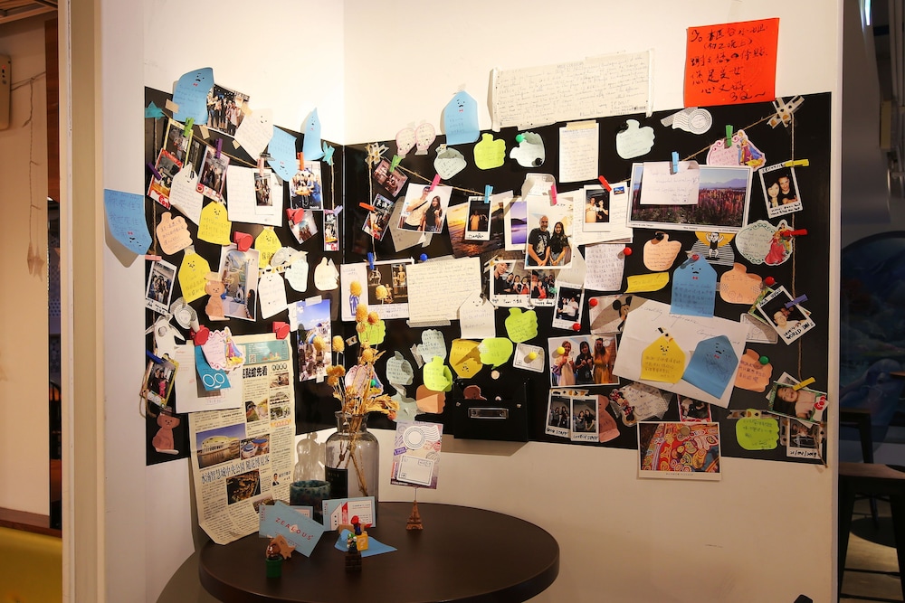 Loosha Hostel 50/69