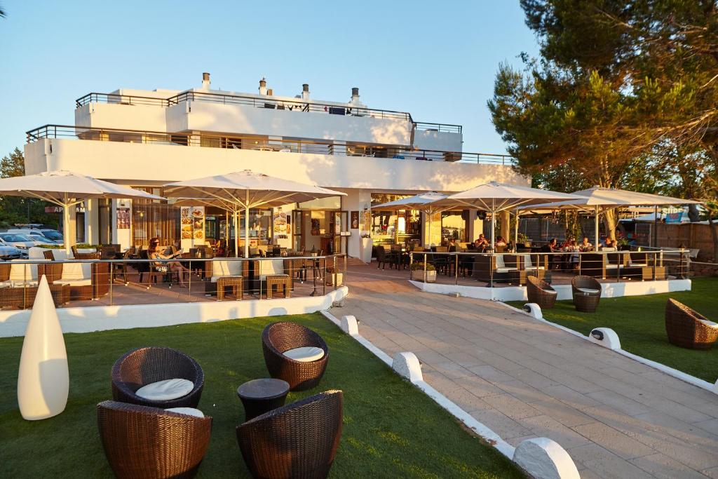 Ses Sevines Hotel 15/18