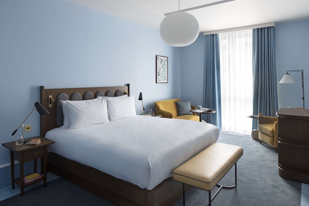 Hyatt Centric Cambridge 16/48