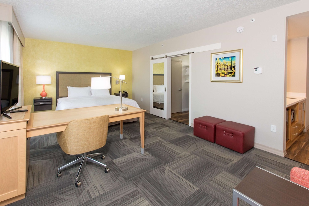 Hampton Inn Palatka 44/48