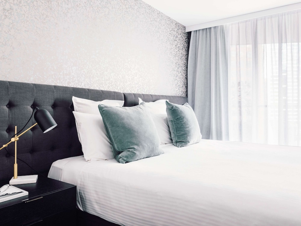 Quay West Suites Melbourne 12/81