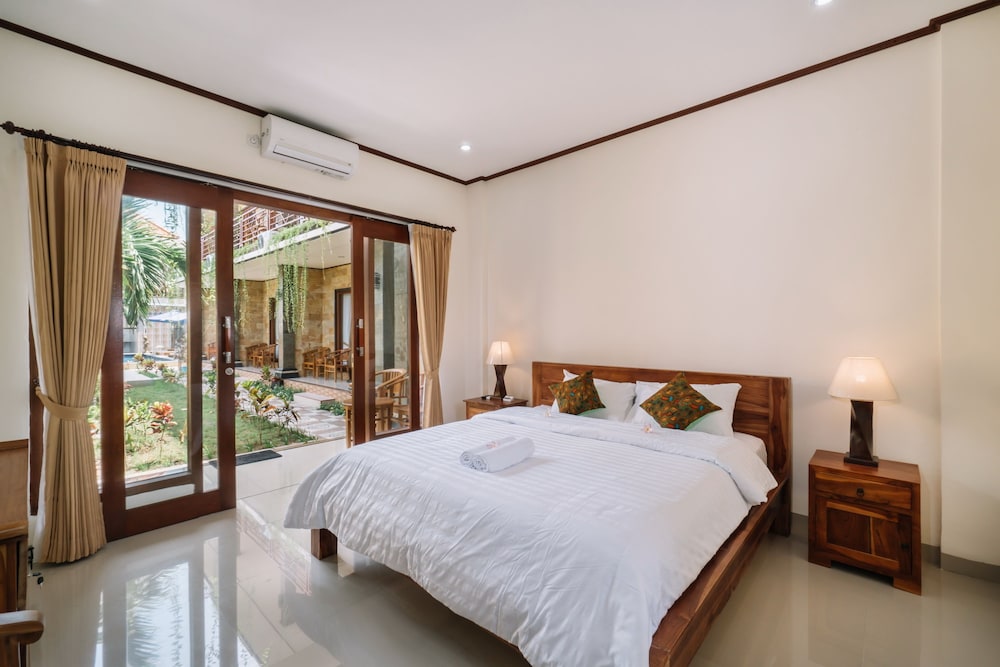 Sari Nusa Inn 6/16