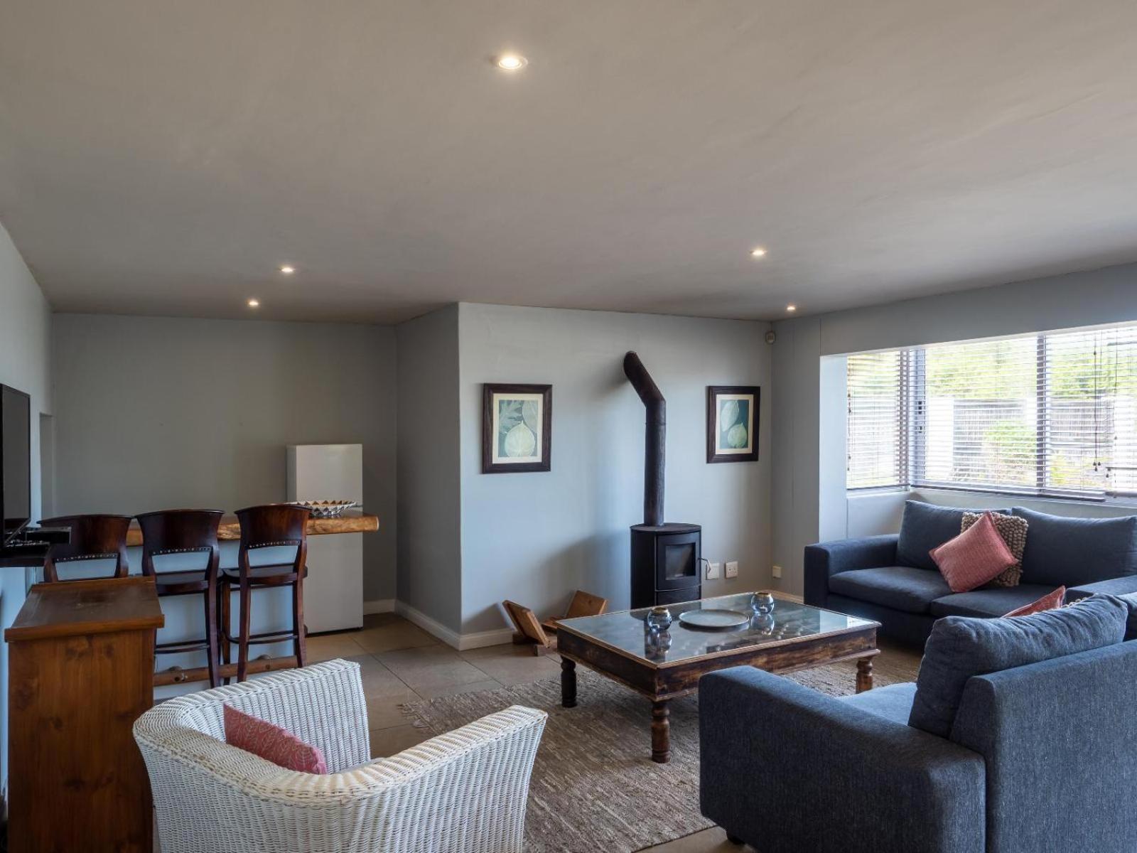 Beach Break Guest Houses and Villas 25/50