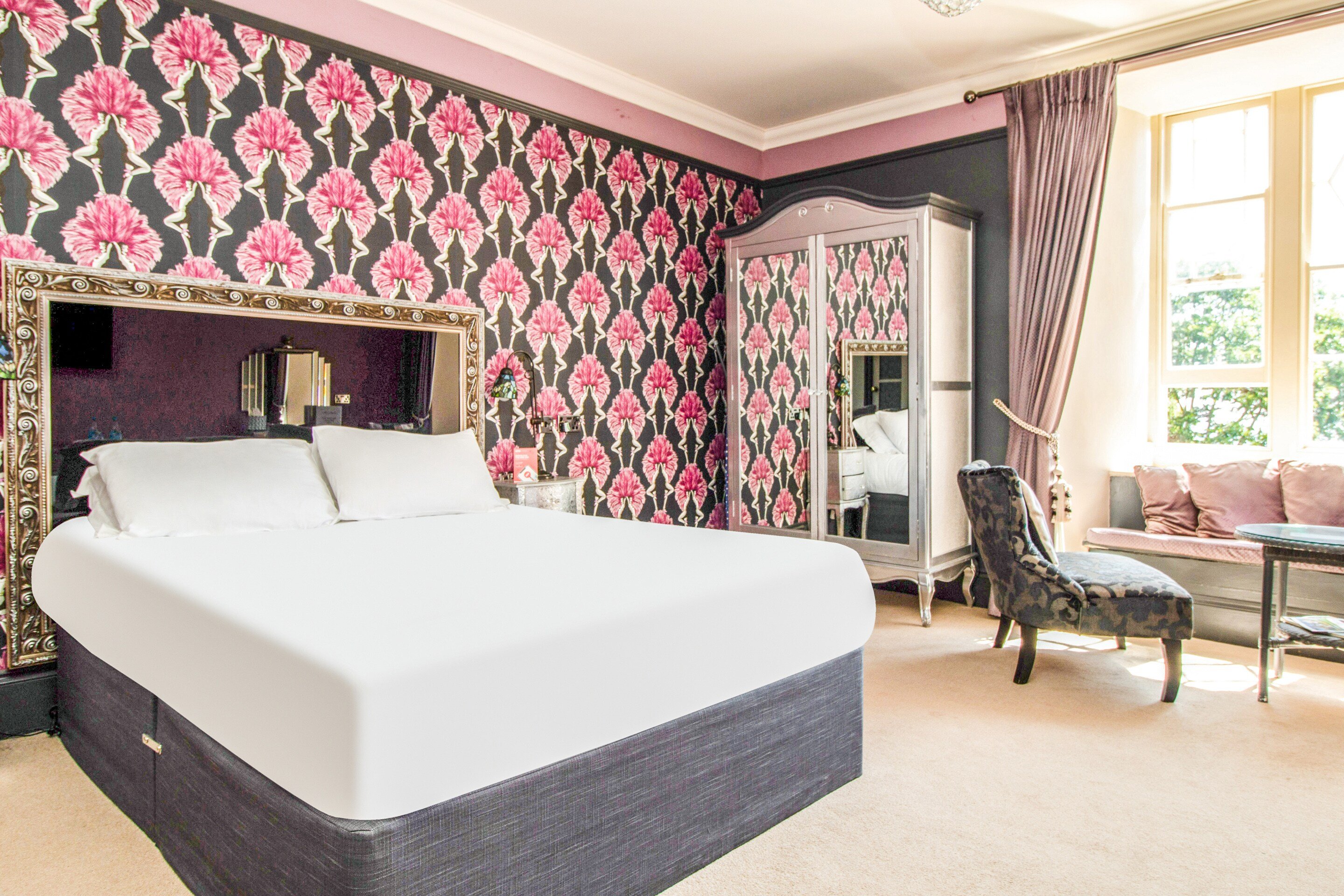 Deluxe, Double Bed